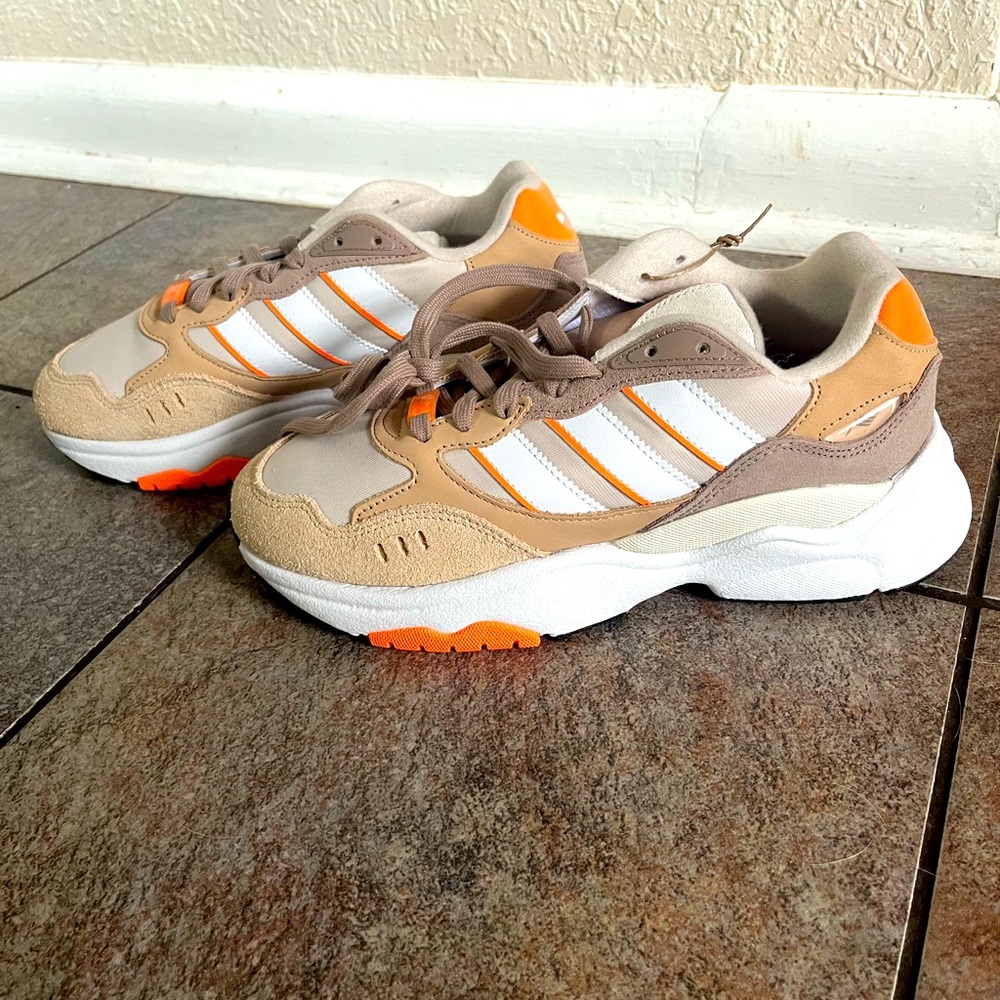 Adidas retrophy sneakers size 9